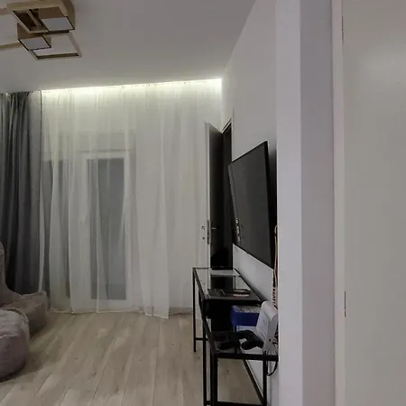 Ivory Lane Center Luxury Apartment *
