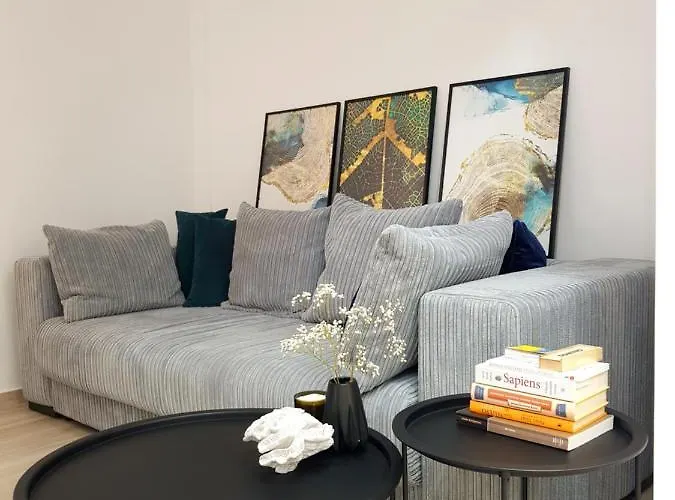 Ivory Lane Center Luxury Thessalonique